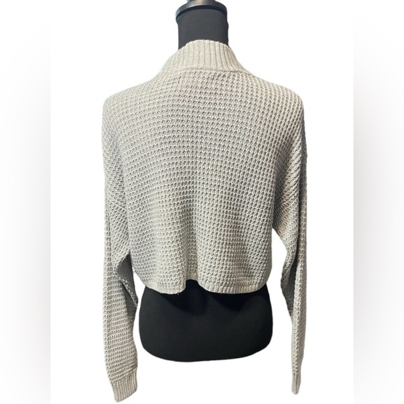 Hollister Women’s Oversized Cropped Sweater Gray Waffle Knit Mock Neck Size XS - Picture 3 of 14